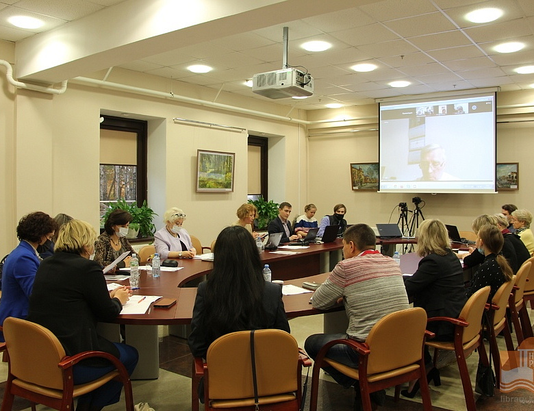В Петрозаводске состоялся семинар "Права детей из числа коренных народов: арктический контекст"