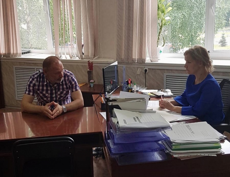Уполномоченный встретился с членами Комиссии по делам несовершеннолетних Беломорского района