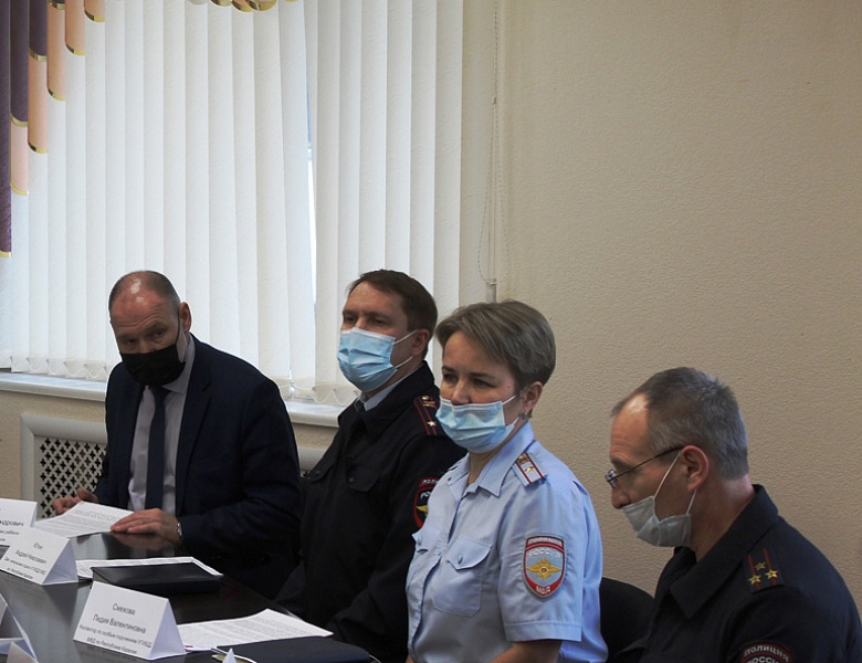 Уполномоченный принял участие в круглом столе, посвященном проблеме нетрезвого вождения