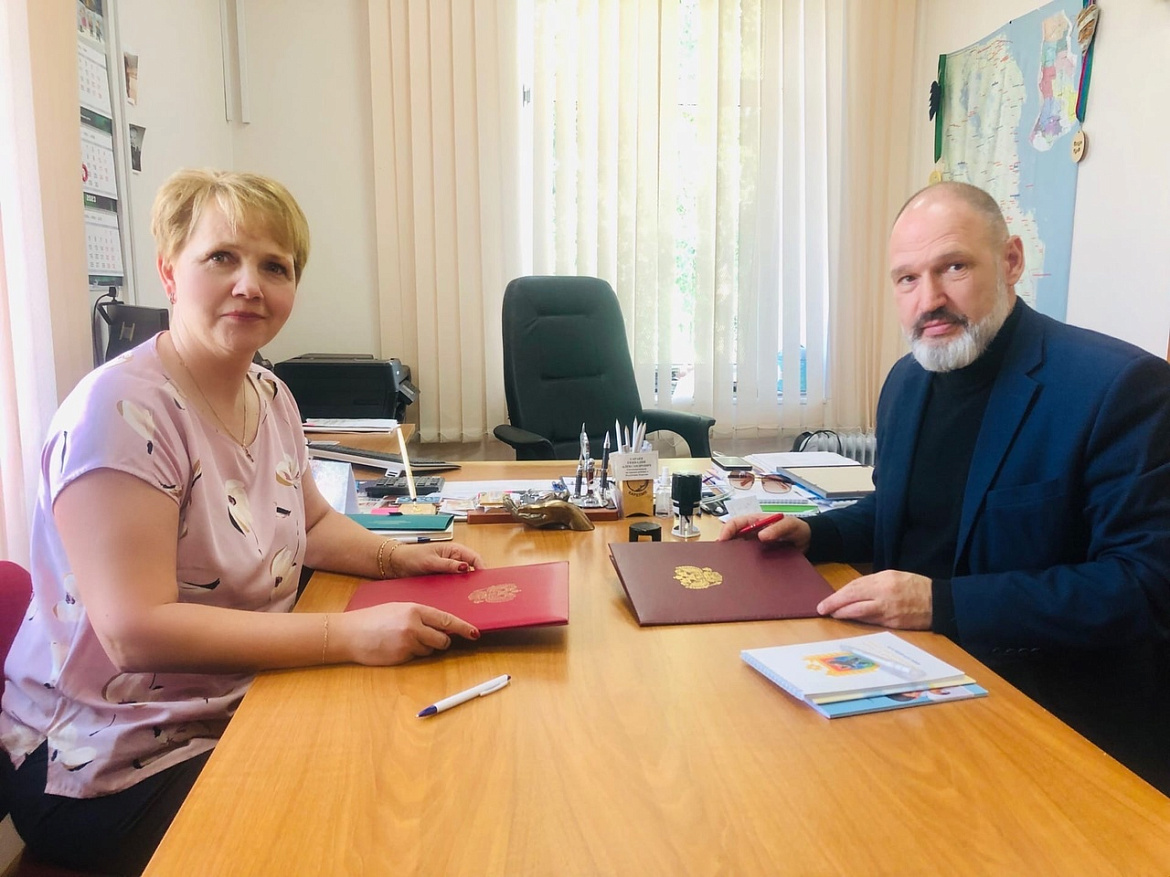 Подписано соглашение между Уполномоченным и Карельским отделением "Союза женщин России"