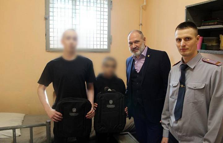 УПОЛНОМОЧЕННЫЙ ПО ПРАВАМ РЕБЁНКА В РЕСПУБЛИКЕ КАРЕЛИЯ ПОСЕТИЛ СИЗО-1 В ПЕТРОЗАВОДСКЕ
