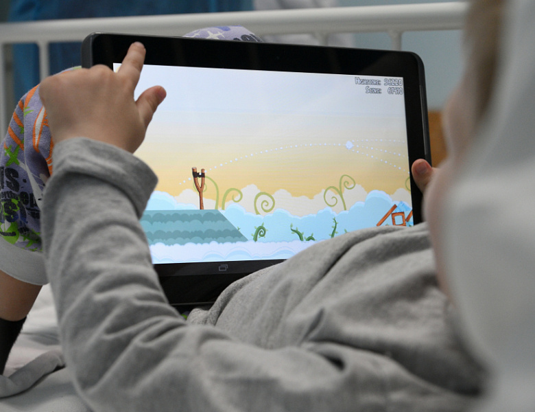 Институт уполномоченных по правам ребенка призывает YouTube к соблюдению законодательства