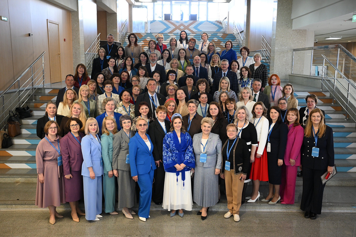 16 апреля в Уфе продолжил работу XXV Всероссийский съезд Уполномоченных по правам ребёнка в субъектах Российской Федерации.