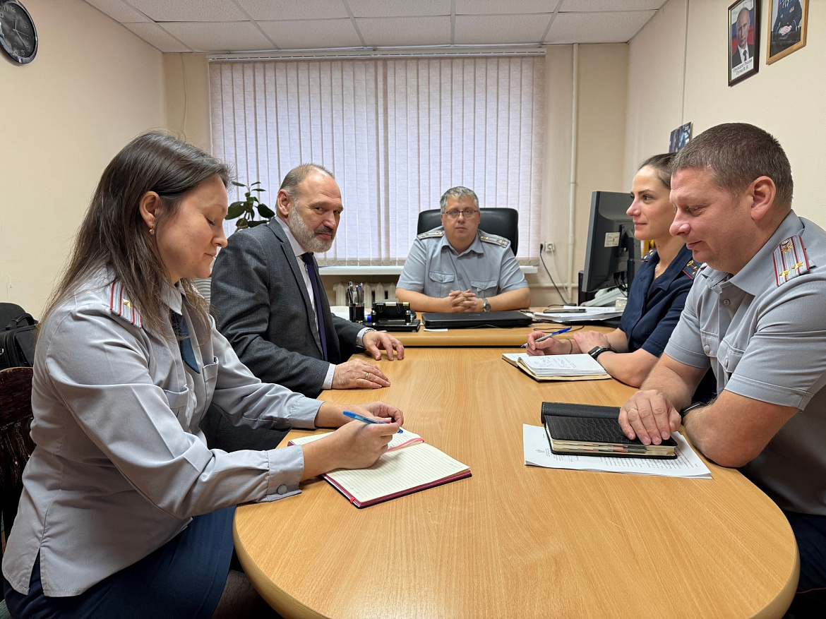 17 ноября в рамках Всероссийского дня правовой помощи прошло рабочее совещание Уполномоченного по правам ребёнка в Республике Карелия совместно с руководством УФСИН России по Республике Карелия.