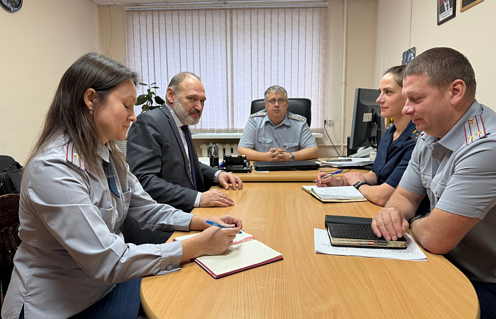17 ноября в рамках Всероссийского дня правовой помощи прошло рабочее совещание Уполномоченного по правам ребёнка в Республике Карелия совместно с руководством УФСИН России по Республике Карелия.