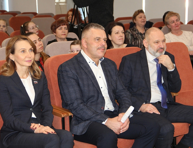 Состоялось награждение победителей и призёров Республиканского конкурса детского рисунка «Я и мои права»