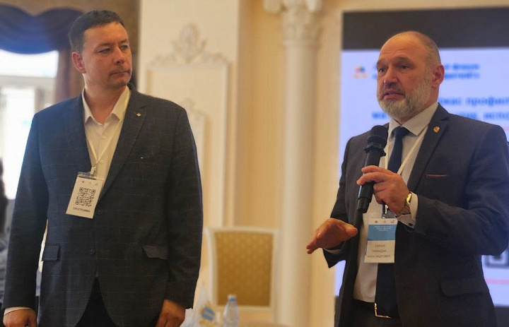 23-25 сентября Уполномоченный по правам ребёнка в Республике Карелия принимал участие в XVI Всероссийском форуме «Вместе – ради детей!» в Ульяновске.