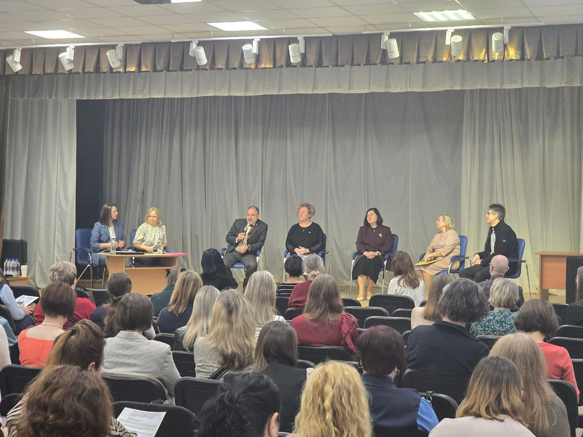 18 декабря состоялась VIII Межрегиональная конференция «Точки пересечения как точки роста. Здоровье детей и подростков: общественно-государственное партнёрство как механизм практических решений. В единстве - наша сила».